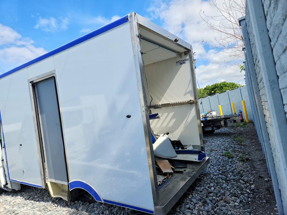 2020 Ford Transit მანქანა იყიდება აუქციონზე, vin: 1FDBW5Z85LKB80349, აუქციონის ნომერი: 49640556