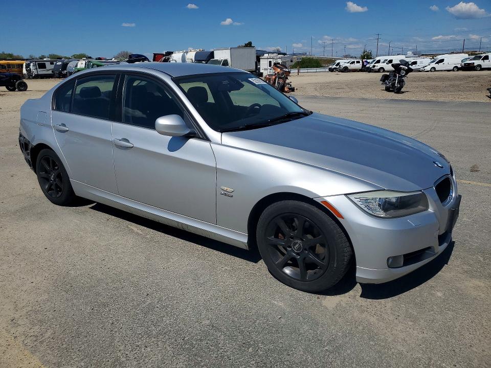 52167676 :رقم المزاد ، WBAPK5G55BNN80193 vin ، 2011 Bmw 328 مزاد بيع