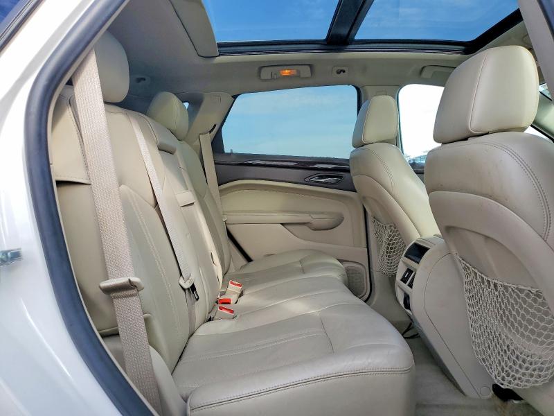 47766526 :رقم المزاد ، 3GYFNAEY7BS551922 vin ، 2011 Cadillac Srx مزاد بيع