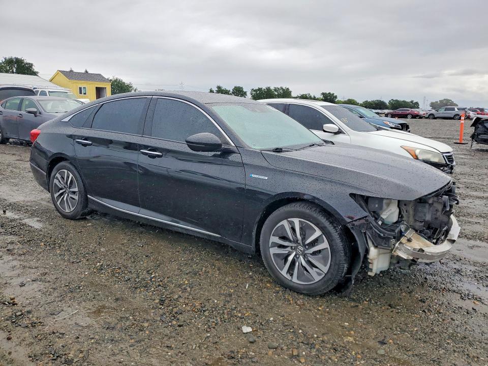 Продажа на аукционе авто 2018 Honda Accord, vin: 1HGCV3F99JA009377, номер лота: 50803026