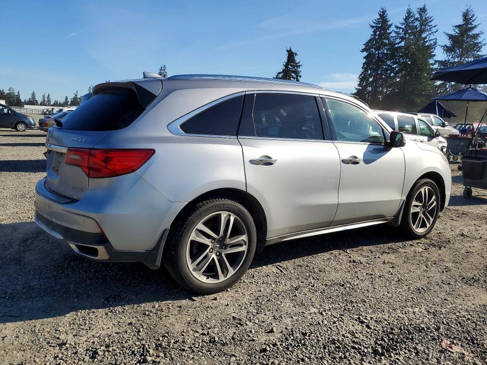 48495116 :رقم المزاد ، 5FRYD4H8XHB041613 vin ، 2017 Acura Mdx مزاد بيع