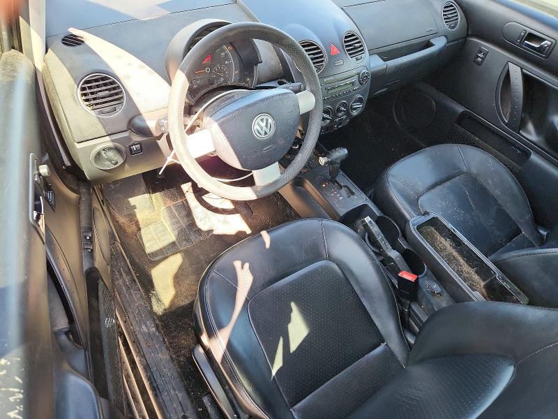 49172406 :رقم المزاد ، 3VWPW31C28M507771 vin ، 2008 Volkswagen New Beetle مزاد بيع