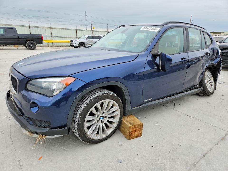 2015 Bmw X1 მანქანა იყიდება აუქციონზე, vin: WBAVM1C50FV317129, აუქციონის ნომერი: 51526656