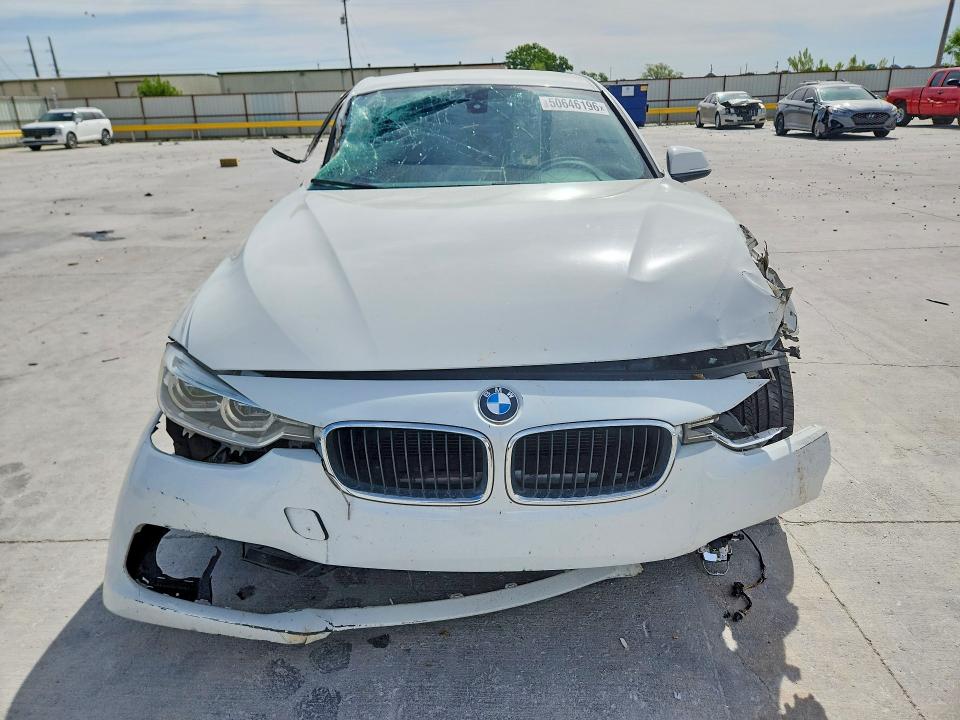 Auction sale of the 2018 Bmw 320, vin: WBA8A9C56JK622875, lot number: 50646196