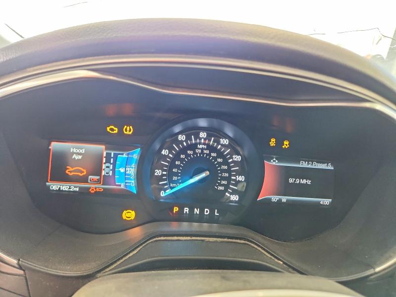 49379146 :رقم المزاد ، 3FA6P0HD5LR255167 vin ، 2020 Ford Fusion مزاد بيع
