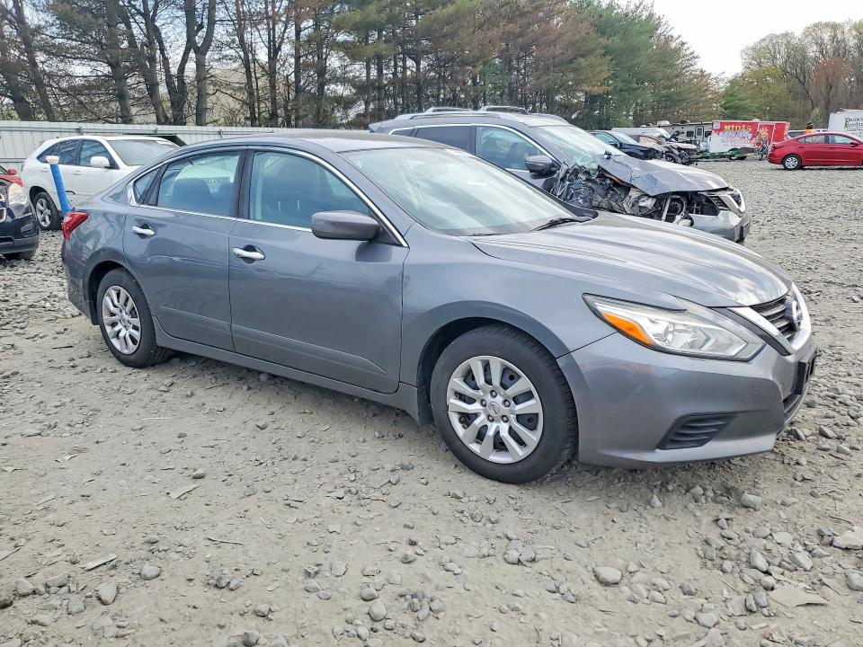 Продаж на аукціоні авто 2017 Nissan Altima, vin: 1N4AL3AP4HN331757, номер лоту: 49960126