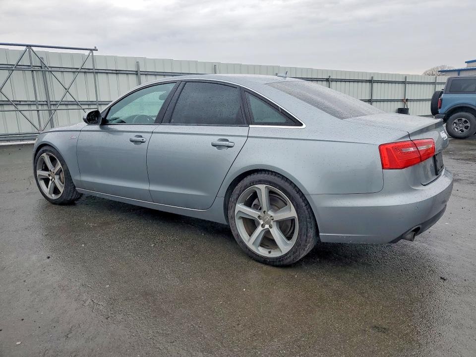 2013 Audi A6 მანქანა იყიდება აუქციონზე, vin: WAUGGAFC8DN063225, აუქციონის ნომერი: 47905486