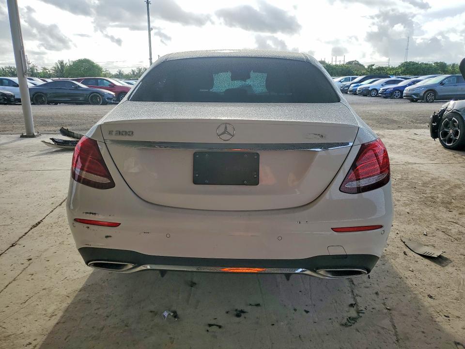 2019 Mercedes-benz E მანქანა იყიდება აუქციონზე, vin: WDDZF4JB5KA509128, აუქციონის ნომერი: 47906166