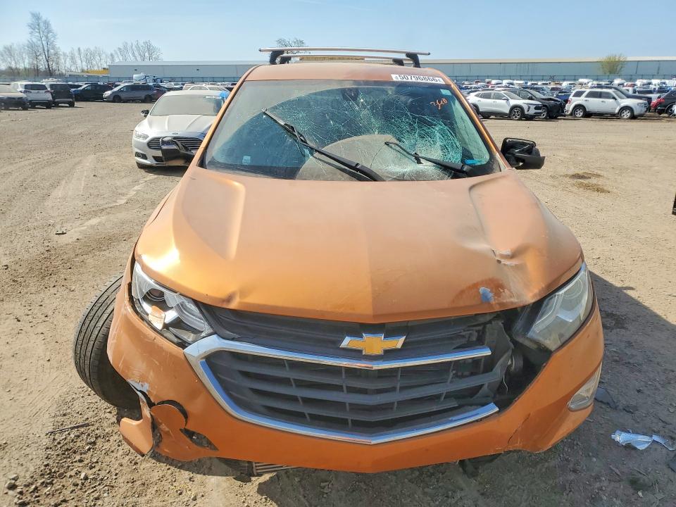 50796866 :رقم المزاد ، 2GNAXUEV8K6153044 vin ، 2019 Chevrolet Equinox مزاد بيع