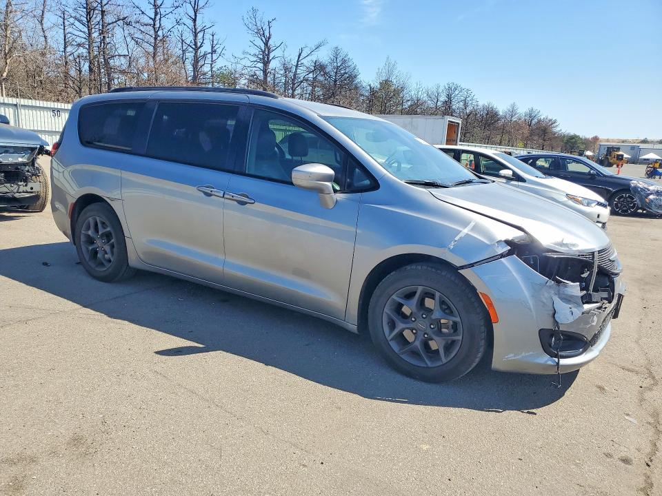 51410496 :رقم المزاد ، 2C4RC1EG5KR577173 vin ، 2019 Chrysler Pacifica مزاد بيع