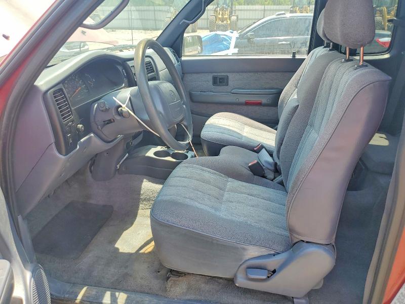 51189846 :رقم المزاد ، 4TASM92N9XZ440214 vin ، 1999 Toyota Tacoma مزاد بيع