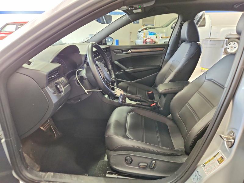 2021 Volkswagen Passat მანქანა იყიდება აუქციონზე, vin: 1VWMA7A39MC003111, აუქციონის ნომერი: 49235526