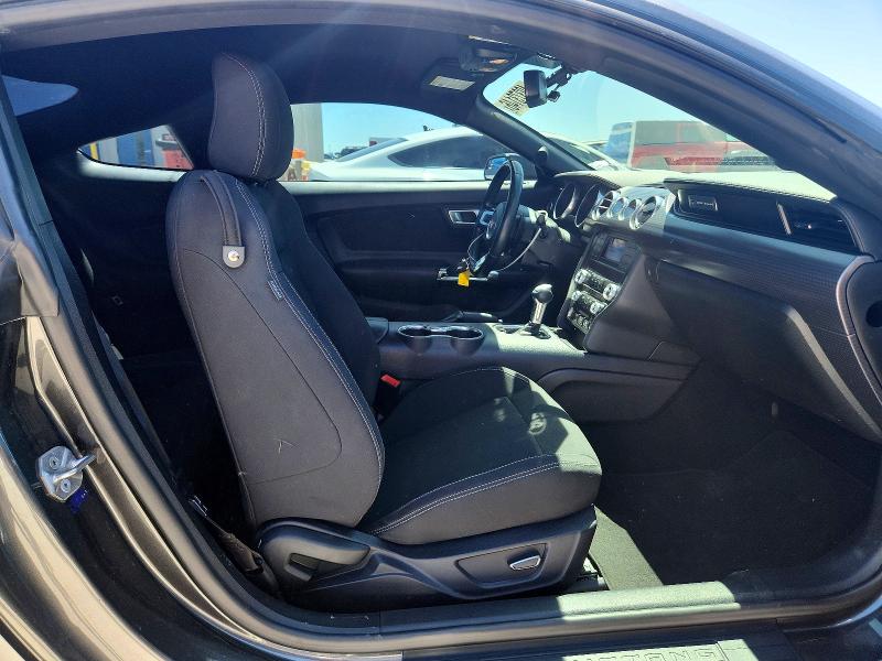 49373146 :رقم المزاد ، 1FA6P8CF7K5196485 vin ، 2019 Ford Mustang مزاد بيع