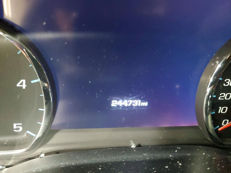49605196 :رقم المزاد ، 1GT12UEY0JF113918 vin ، 2018 Gmc Sierra مزاد بيع