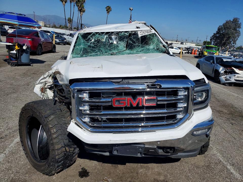 50976036 :رقم المزاد ، 3GTU2NEC9JG589476 vin ، 2018 Gmc Sierra مزاد بيع