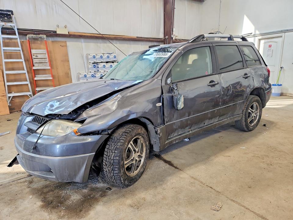 49660986 :رقم المزاد ، JA4LZ31F66U600654 vin ، 2006 Mitsubishi Outlander مزاد بيع