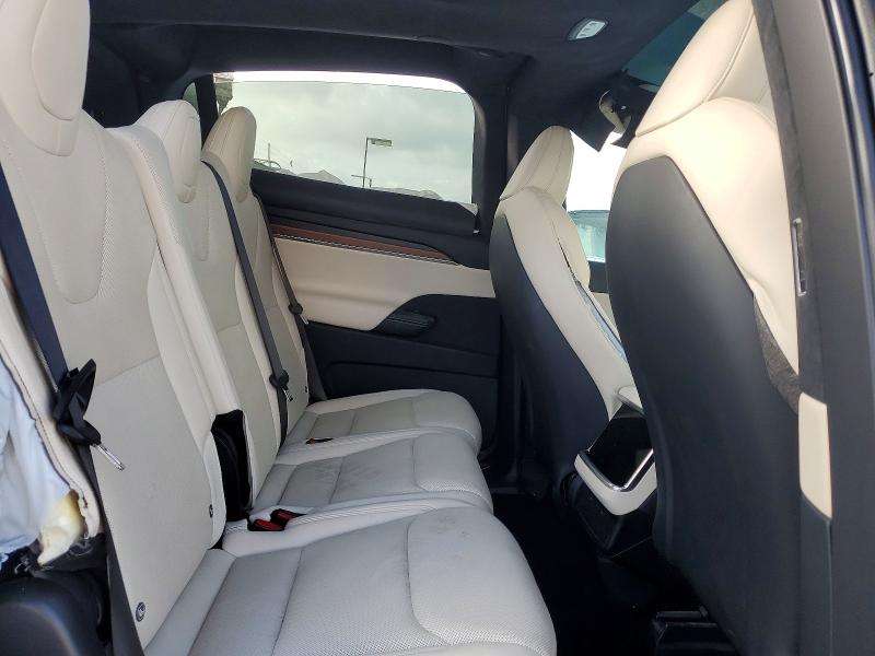 Продажа на аукционе авто 2023 Tesla Model X, vin: 7SAXCAE58PF386925, номер лота: 48444326