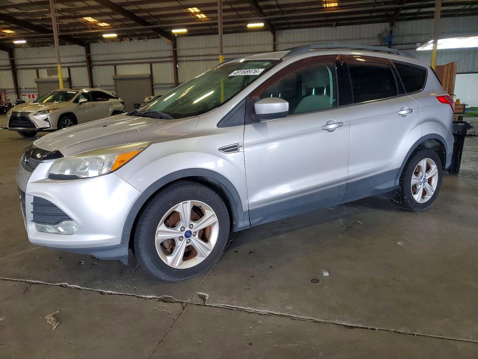 2013 Ford Escape მანქანა იყიდება აუქციონზე, vin: 1FMCU0GX6DUB47230, აუქციონის ნომერი: 49168976