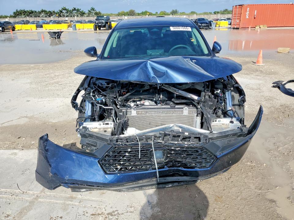50601066 :رقم المزاد ، 1HGCY1F36RA064565 vin ، 2024 Honda Accord مزاد بيع