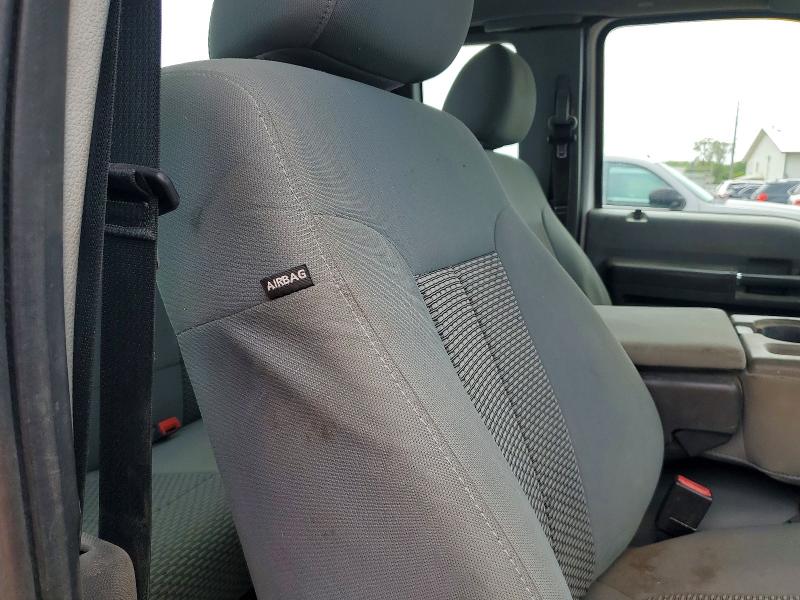 51820196 :رقم المزاد ، 1FT7X2B65FEC37439 vin ، 2015 Ford F250 مزاد بيع