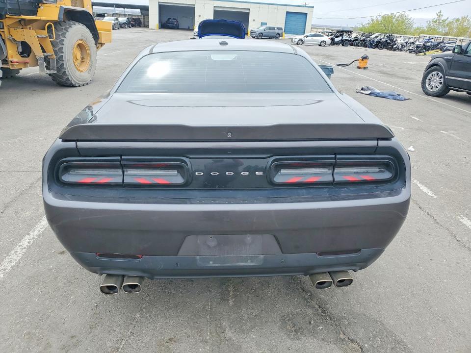 2020 Dodge Challenger მანქანა იყიდება აუქციონზე, vin: 2C3CDZBT2LH118374, აუქციონის ნომერი: 49064716