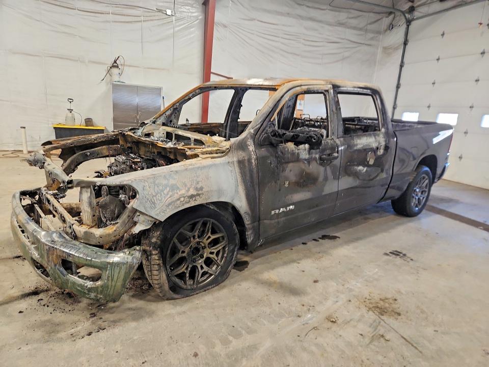 Продажа на аукционе авто 2024 Ram 1500, vin: 1C6SRFMT5RN178662, номер лота: 49374116