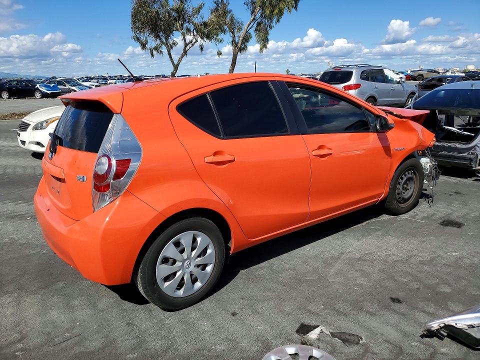 Aukcja sprzedaży 2013 Toyota Prius C, vin: JTDKDTB3XD1040382, numer aukcji: 49659006