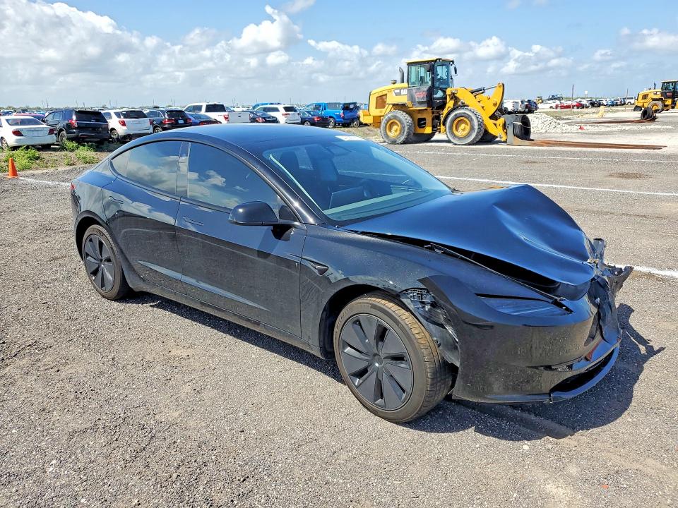 49387976 :رقم المزاد ، 5YJ3E1EA6SF032185 vin ، 2025 Tesla Model 3 مزاد بيع