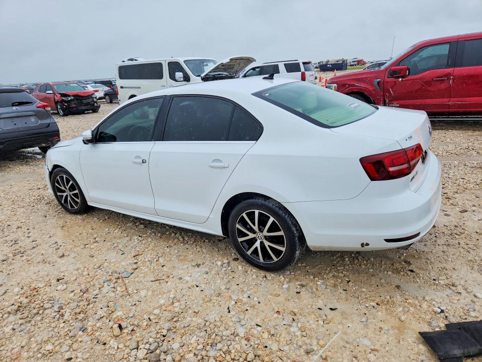 50644986 :رقم المزاد ، 3VWB67AJXHM321184 vin ، 2017 Volkswagen Jetta مزاد بيع