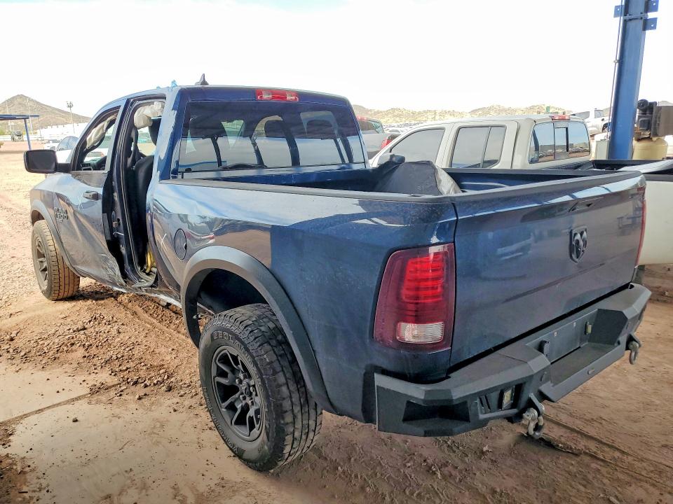 48520906 :رقم المزاد ، 1C6RR6GG1MS564065 vin ، 2021 Ram 1500 مزاد بيع