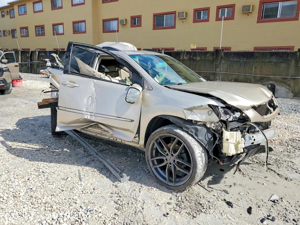 49245056 :رقم المزاد ، 2T2GA31U65C026139 vin ، 2005 Lexus Rx مزاد بيع