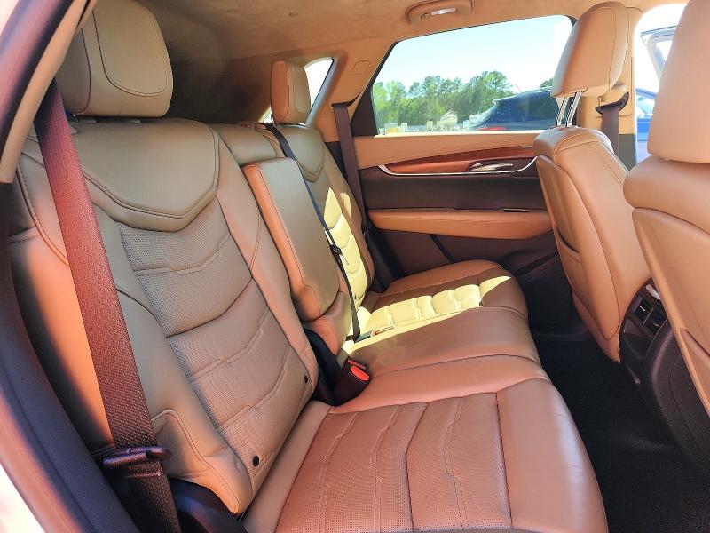 49611566 :رقم المزاد ، 1GYKNFRS3HZ188936 vin ، 2017 Cadillac Xt5 مزاد بيع