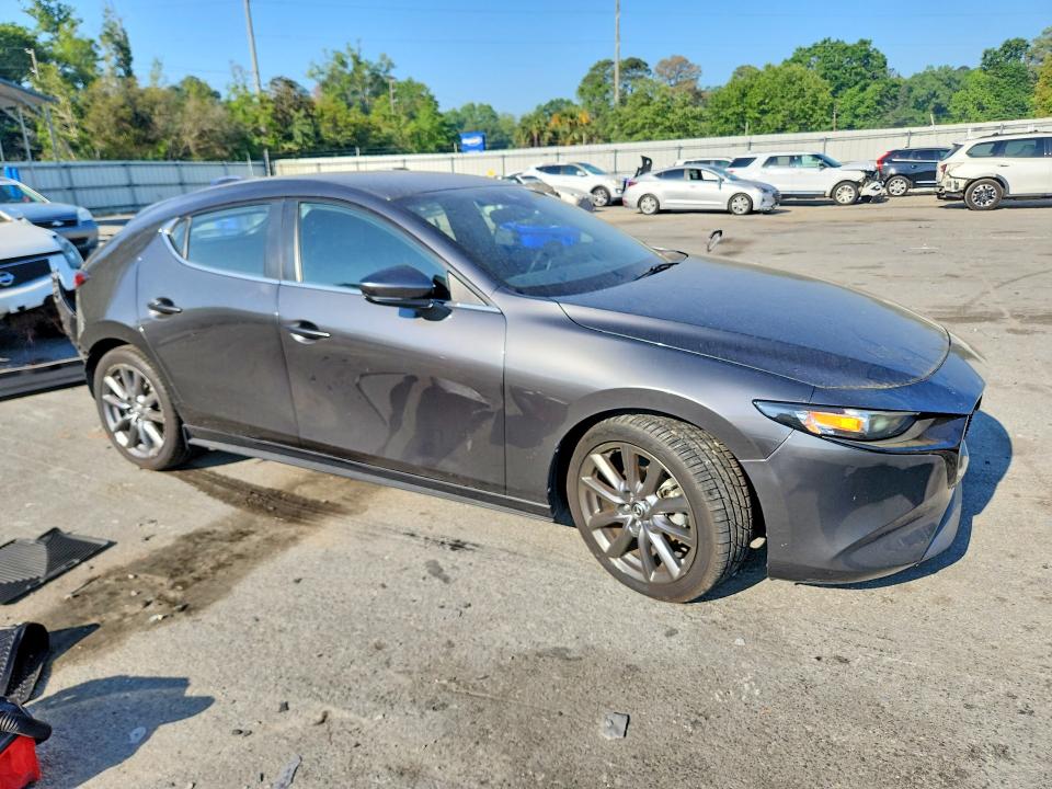 2021 Mazda 3 მანქანა იყიდება აუქციონზე, vin: JM1BPAKL1M1331834, აუქციონის ნომერი: 50332406
