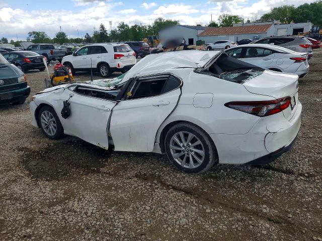 51828766 :رقم المزاد ، 4T1C11BKXPU092618 vin ، 2023 Toyota Camry مزاد بيع
