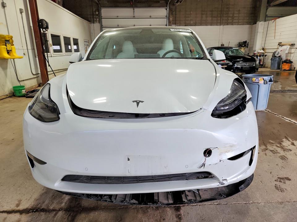 2022 Tesla Model Y მანქანა იყიდება აუქციონზე, vin: 7SAYGDEF9NF366988, აუქციონის ნომერი: 50921466