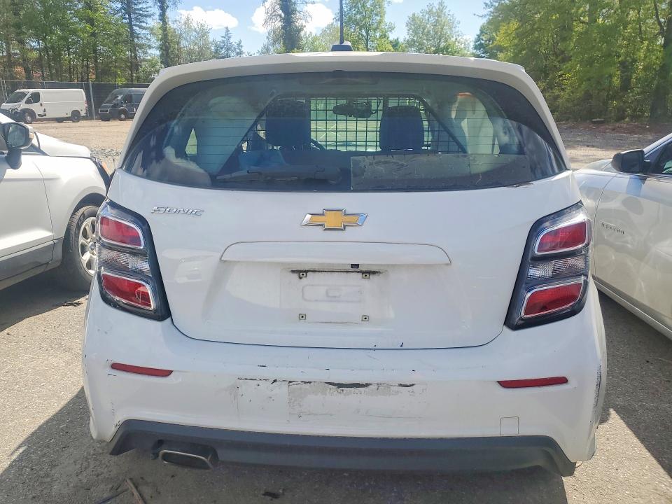 Продаж на аукціоні авто 2018 Chevrolet Sonic, vin: 1G1JG6SH1J4105526, номер лоту: 48794816