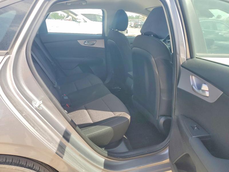 2024 Kia Forte მანქანა იყიდება აუქციონზე, vin: 3KPF24AD0RE766201, აუქციონის ნომერი: 51557056