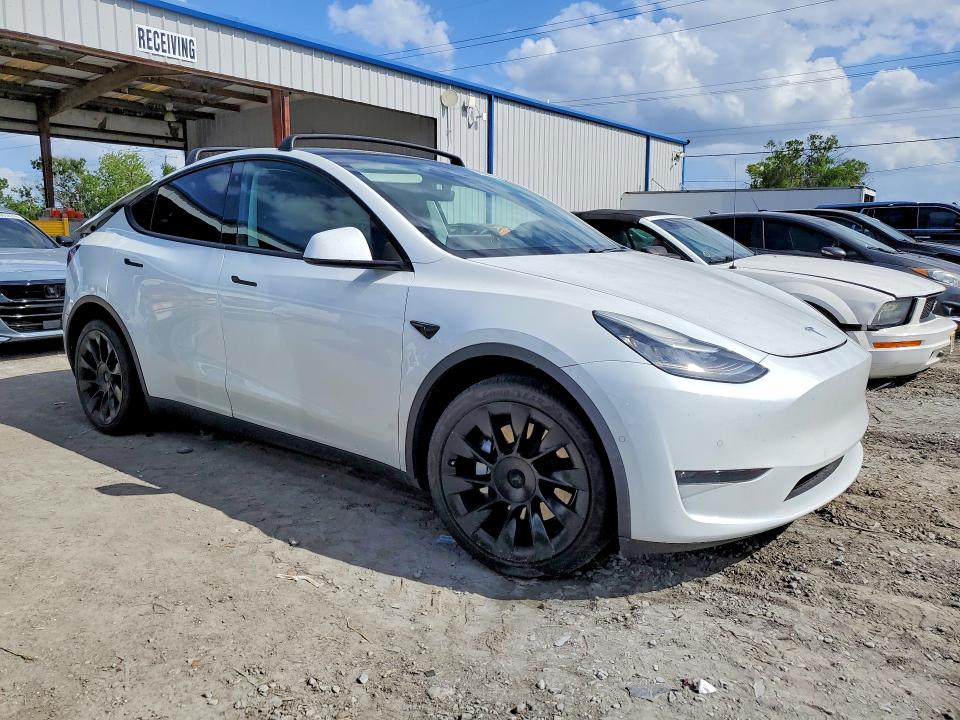 Продаж на аукціоні авто 2020 Tesla Model Y, vin: 5YJYGDEE3LF042906, номер лоту: 48599156