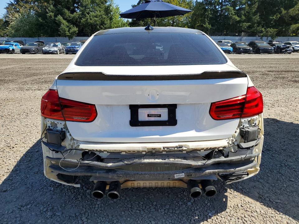 51993106 :رقم المزاد ، WBS8M9C59J5L71609 vin ، 2018 Bmw M3 مزاد بيع