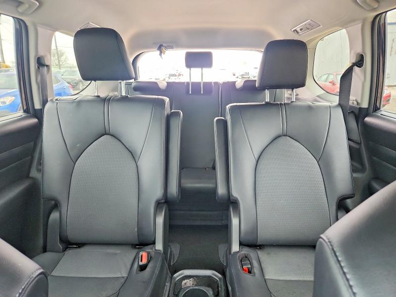 Продажа на аукционе авто 2024 Toyota Grand Highlander, vin: 5TDAAAB54RS066836, номер лота: 49663936