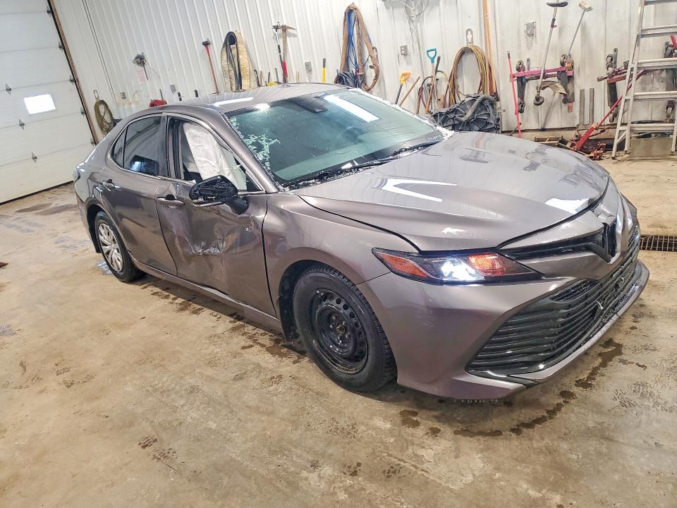 Продажа на аукционе авто 2020 Toyota Camry Le 4dr, vin: 4T1C11AK2LU969811, номер лота: 48245136