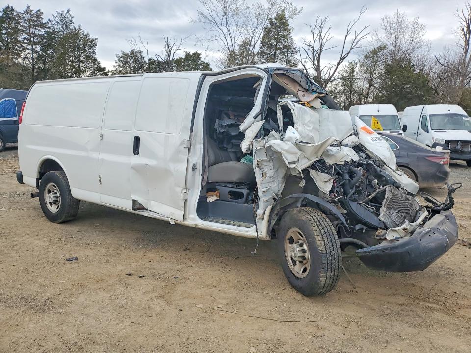 49788756 :رقم المزاد ، 1GCWGBFG7K1240018 vin ، 2019 Chev Express G2500 مزاد بيع