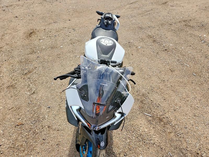 Продажа на аукционе авто 2026 Cf Moto 675ss, vin: LCEPEVLP1T6001701, номер лота: 48997156