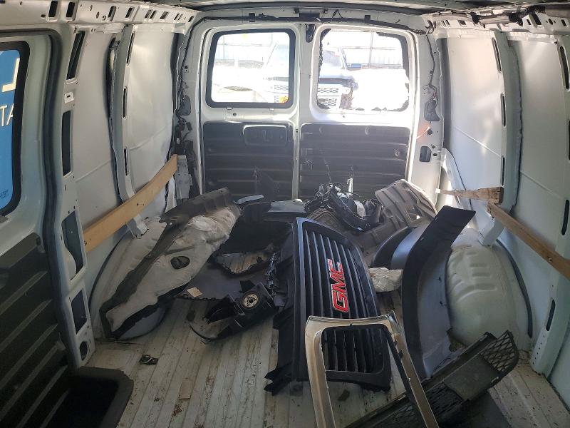 52122296 :رقم المزاد ، 1GTW7AF79N1264772 vin ، 2022 Gmc Savana مزاد بيع