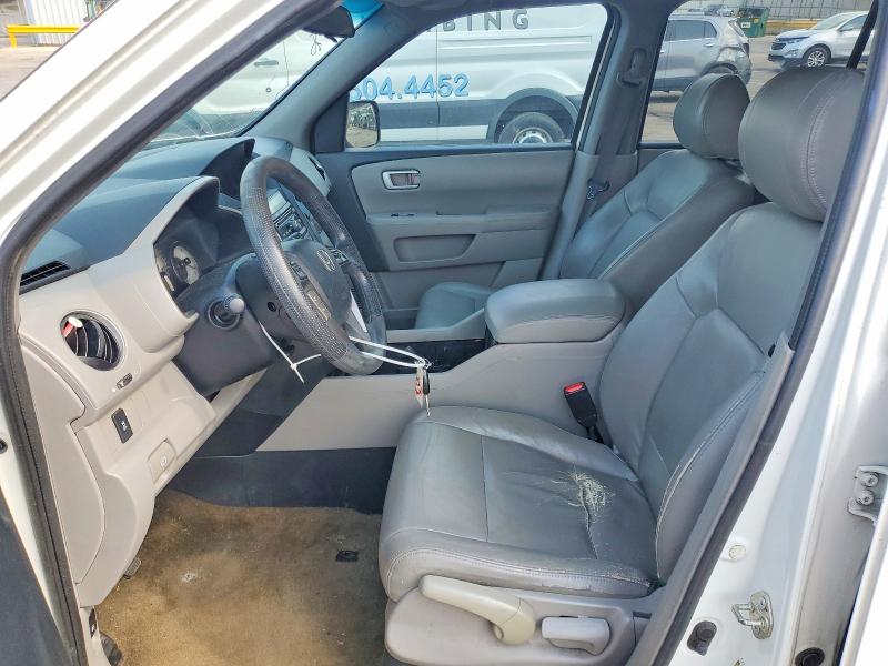50110556 :رقم المزاد ، 5FNYF3H25FB008162 vin ، 2015 Honda Pilot مزاد بيع