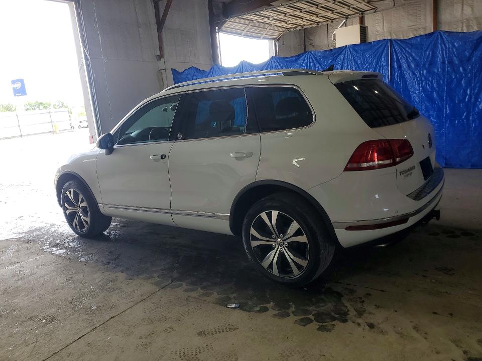 Aukcja sprzedaży 2017 Volkswagen Touareg, vin: WVGRF7BP1HD000355, numer aukcji: 50640276