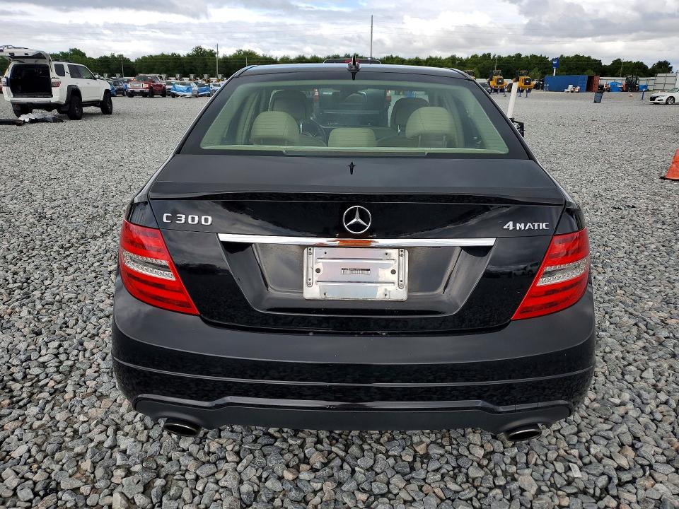52748216 :رقم المزاد ، WDDGF8AB0EG159245 vin ، 2014 Mercedes Benz C مزاد بيع
