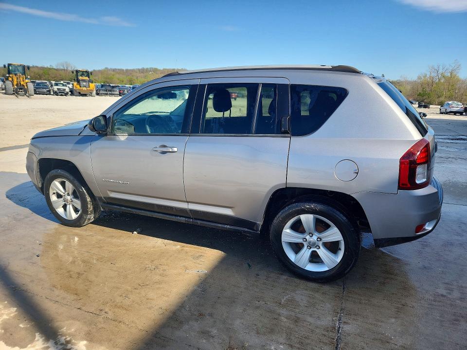 49045066 :رقم المزاد ، 1C4NJCBA0GD574014 vin ، 2016 Jeep Compass مزاد بيع