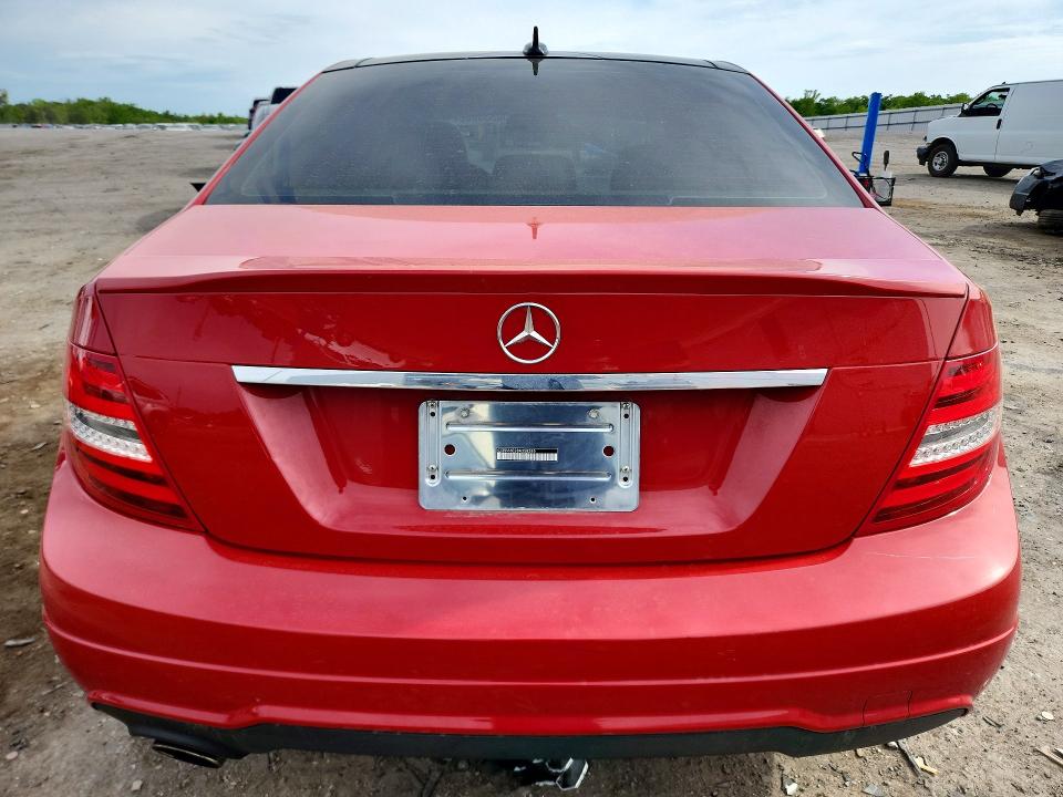 Продажа на аукционе авто 2014 Mercedes-benz C, vin: WDDGF4HB1EA945136, номер лота: 50853666