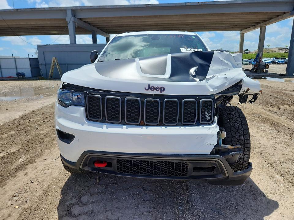 48089256 :رقم المزاد ، 1C4RJFLMXJC423996 vin ، 2018 Jeep Grand Cherokee مزاد بيع
